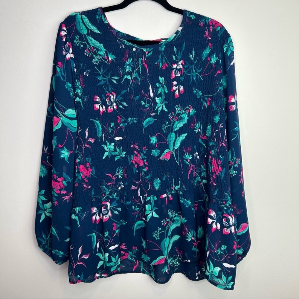 Terra & Sky blue floral blouse size 2X
